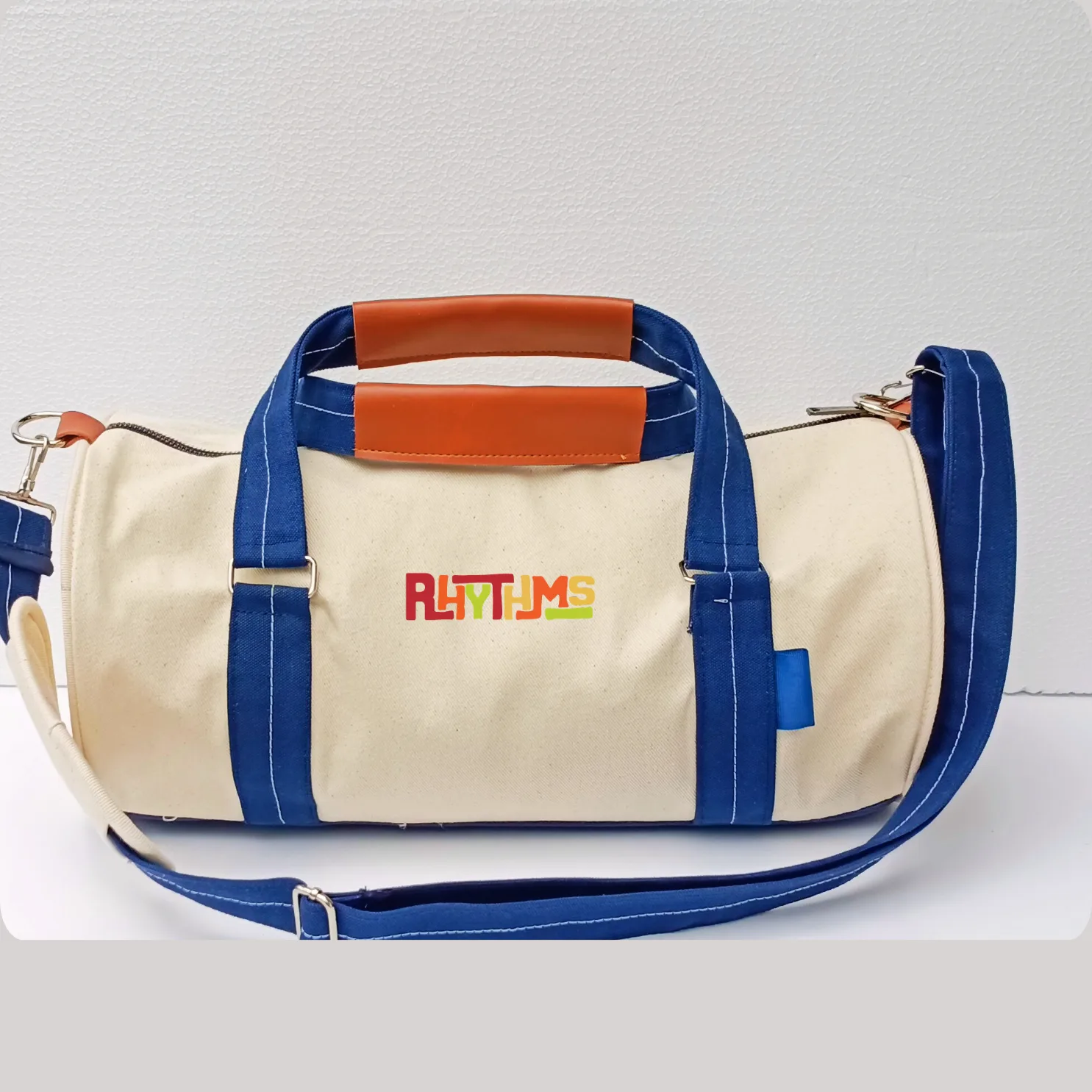 Bolso deportivo promocional personalizado para marca Rhythms