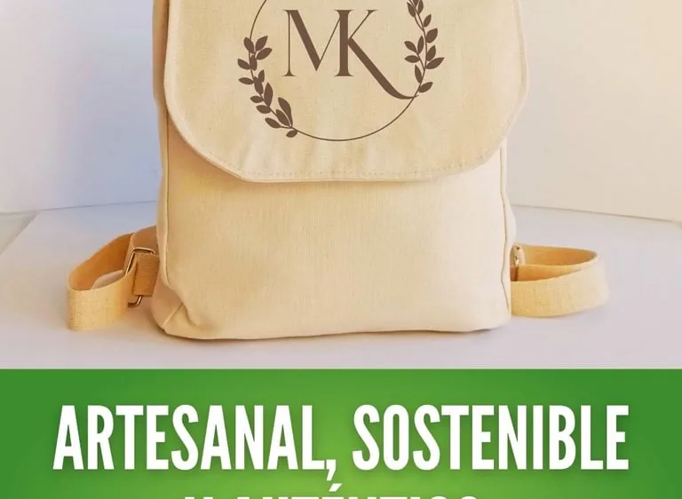 Mochilas promocionales con logo empresarial